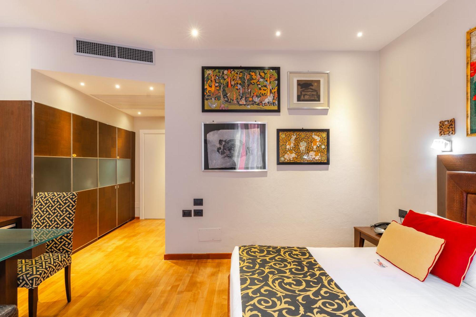 Art Hotel Commercianti Болонья Экстерьер фото
